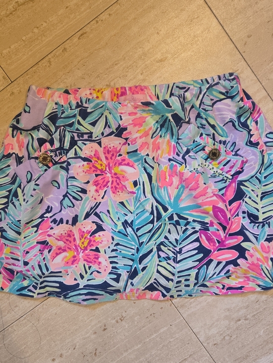 Lilly Pulitzer Pants - Lilly Pulitzer Tropical Print Skort